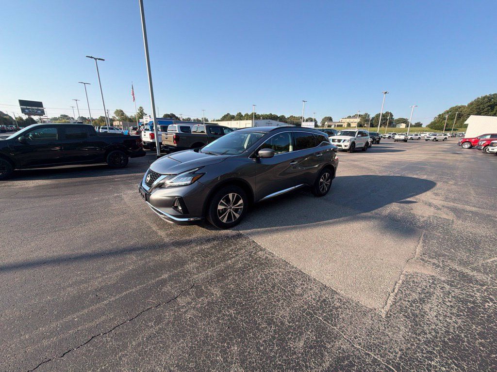 Used 2023 Nissan Murano SV AWD/4WD image 7