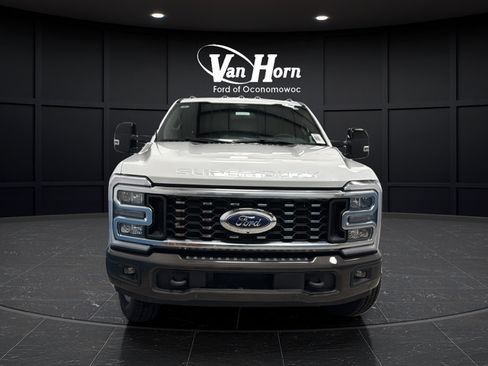 Used 2024 Ford F350 King Ranch AWD/4WD image 2