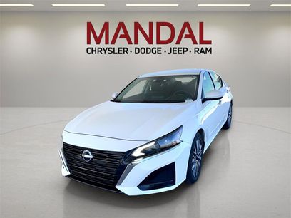 Used 2023 Nissan Altima 2.5 SV