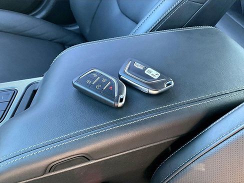 Used 2024 Cadillac CT4 Premium Luxury image 10