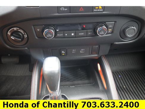 Used 2023 Nissan Frontier PRO-4X w/ Technology Package image 16