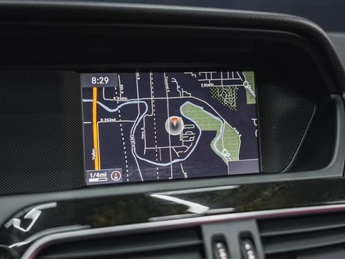 Used 2013 Mercedes-Benz C 63 AMG Sedan image 37