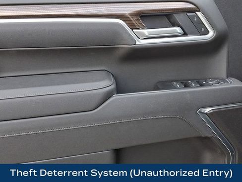 Used 2025 Chevrolet Silverado 1500 RST image 16