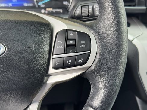 Used 2023 Ford Explorer XLT w/ Equipment Group 202A image 31