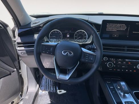 Used 2025 INFINITI QX60 Pure image 18