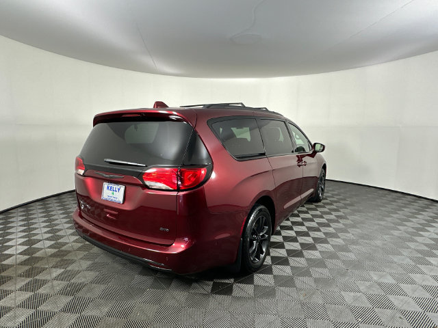 Used 2020 Chrysler Pacifica Touring-L w/ Advanced Safetytec Group AWD/4WD image 30