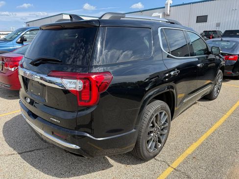 Used 2023 GMC Acadia Denali w/ Black Diamond Edition AWD/4WD image 2