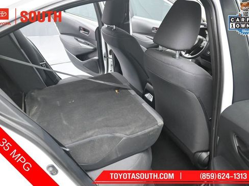 Used 2024 Toyota Corolla LE FWD image 28