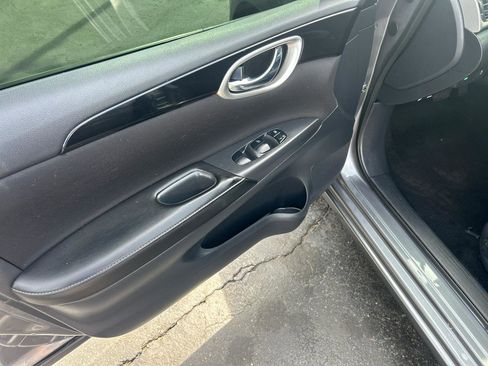 Used 2019 Nissan Sentra SV image 12