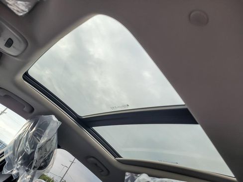 New 2026 Buick Encore GX Avenir w/ Avenir Technology Package image 10