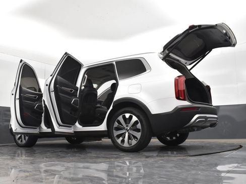 Used 2021 Kia Telluride EX w/ EX Premium Package AWD/4WD image 37
