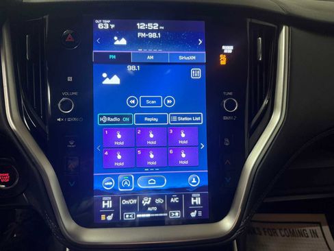 Used 2021 Subaru Outback Premium image 32