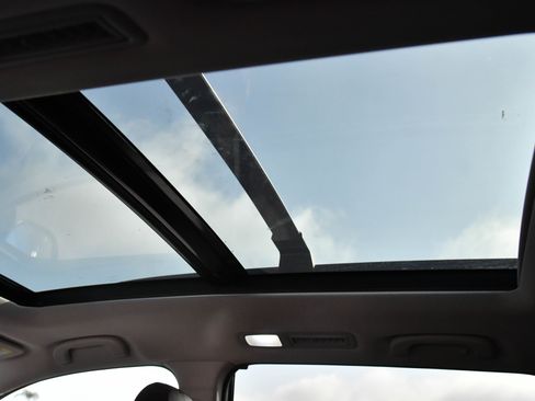 Used 2022 Subaru Ascent Touring image 37