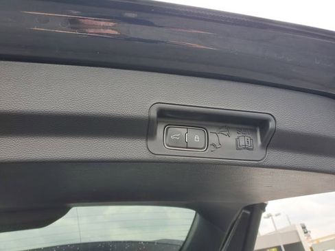 Used 2023 Ford Explorer ST w/ Equipment Group 401A AWD/4WD image 29