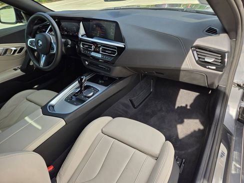 Used 2023 BMW Z4 sDrive30i w/ Premium Package RWD image 19