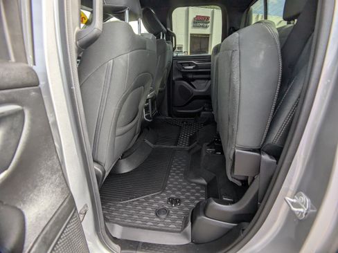Used 2022 RAM 1500 Big Horn AWD/4WD image 13