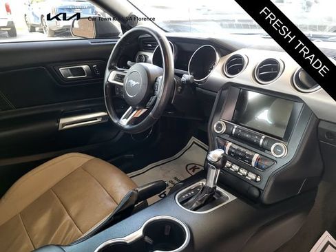 Used 2018 Ford Mustang GT Premium w/ Black Accent Package RWD image 13