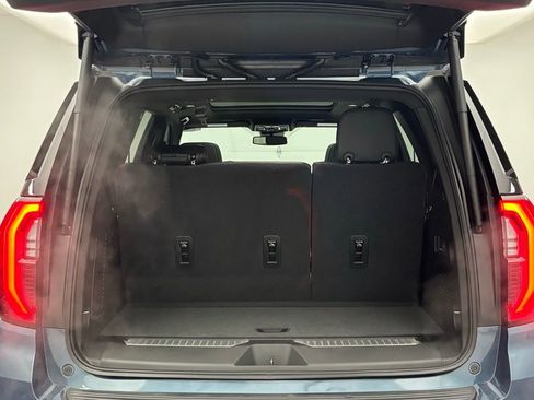 New 2026 GMC Yukon Denali w/ Sun & Power Step Package image 10