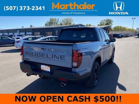 New 2026 Honda Ridgeline Black Edition image 5