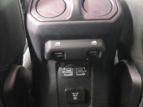 Used 2025 Jeep Wrangler Unlimited Rubicon 4xe w/ Safety Group AWD/4WD image 33