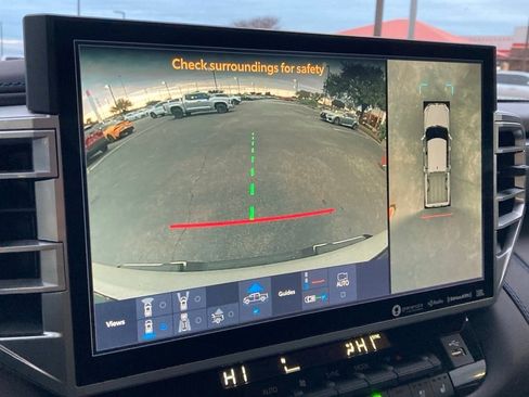 Used 2024 Toyota Tundra Platinum image 23