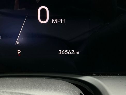 Used 2025 Buick Encore GX Preferred image 36