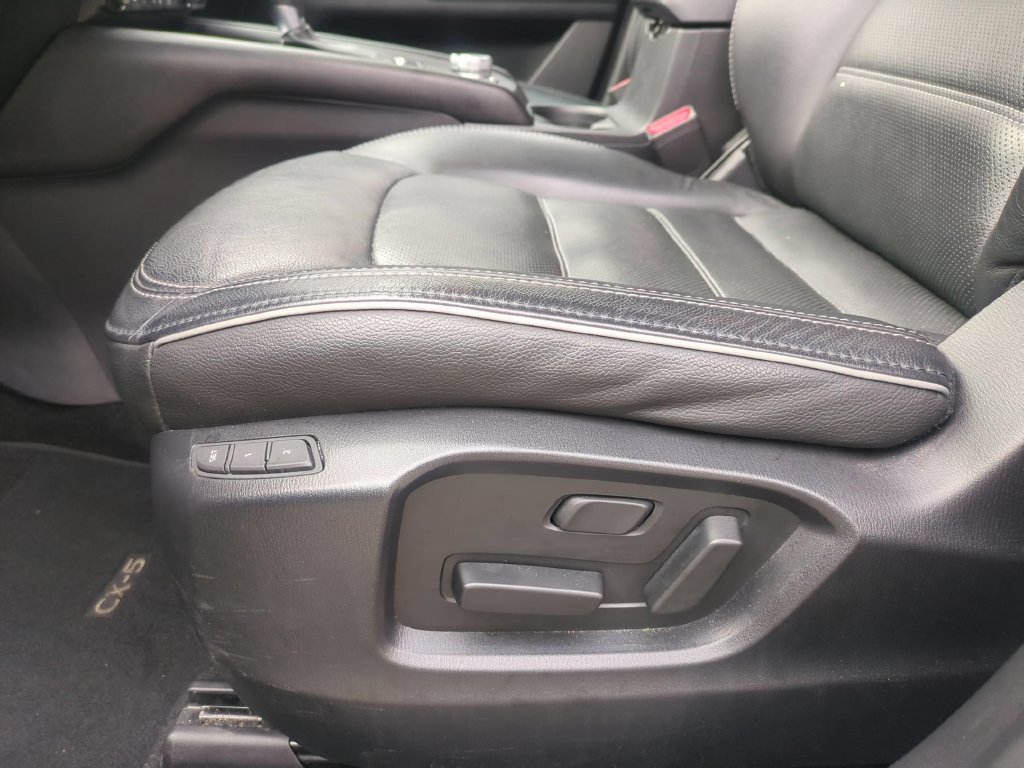Used 2025 MAZDA CX-5 AWD 2.5 S w/ Preferred Package image 14