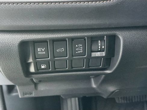 Used 2025 Subaru Forester Touring AWD/4WD image 15