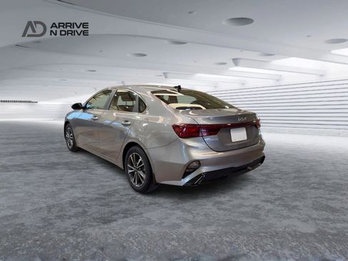 Used 2024 Kia Forte GT-Line image 6