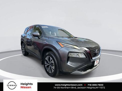 Certified 2022 Nissan Rogue SV image 1