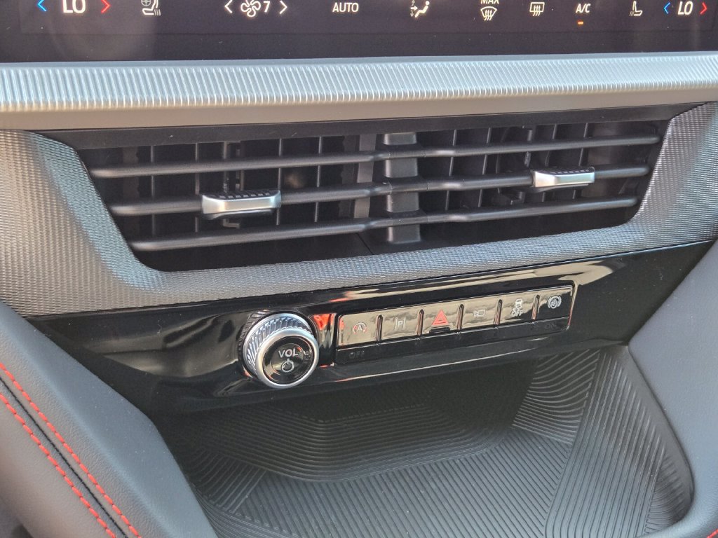 New 2027 Ford Explorer ST-Line w/ Premium Package RWD image 21
