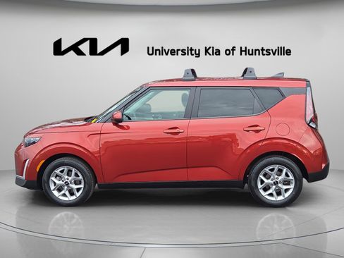 Used 2023 Kia Soul S image 6