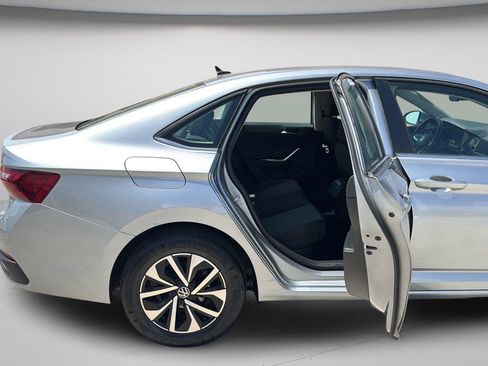 Used 2024 Volkswagen Jetta S FWD image 25