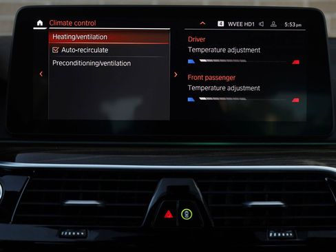 Used 2023 BMW 540i xDrive w/ M Sport Package AWD/4WD image 36