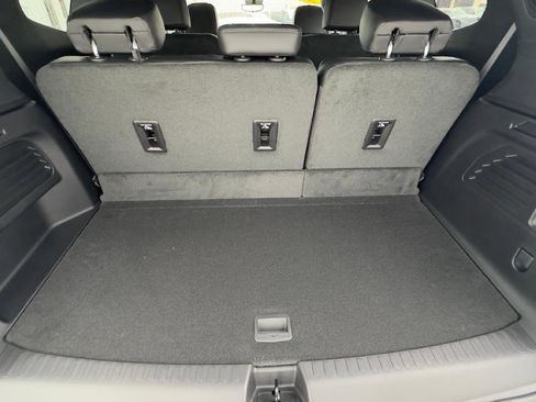 New 2026 GMC Acadia Denali image 6