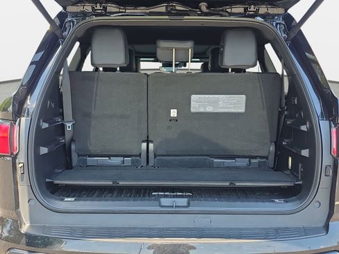 Used 2023 Toyota Sequoia Platinum AWD/4WD image 13