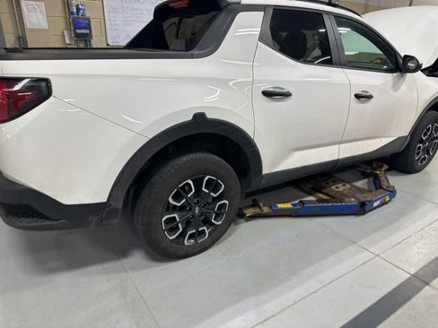 Used 2024 Hyundai Santa Cruz SEL w/ Activity Package image 3