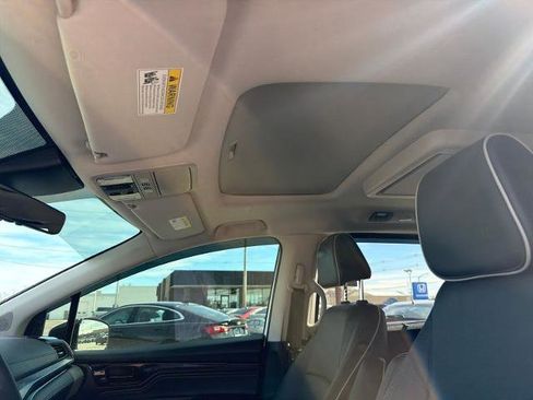 New 2025 Honda Odyssey Elite image 17