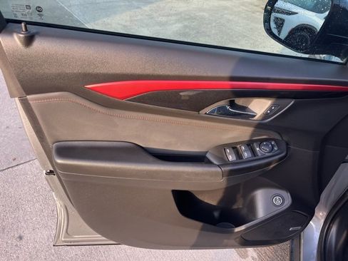 Used 2024 Chevrolet TrailBlazer RS w/ Convenience Package image 14