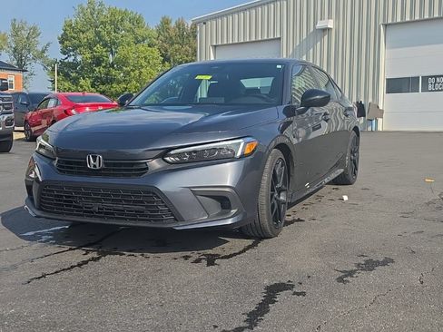 Certified 2022 Honda Civic Sport image 3