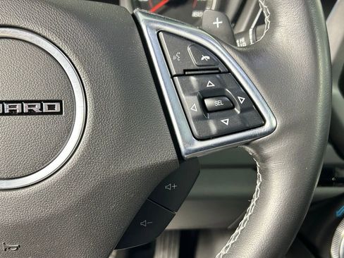 Used 2021 Chevrolet Camaro LT w/ Technology Package image 24