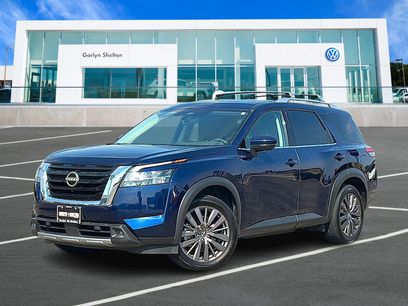 Used 2023 Nissan Pathfinder SL w/ SL Premium Package