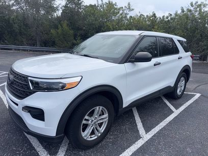 Used 2022 Ford Explorer 4WD w/ Class IV Trailer Tow Package