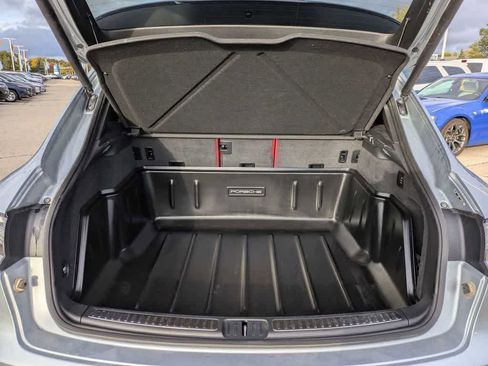 Used 2021 Porsche Macan GTS AWD/4WD image 34