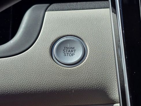 Used 2023 Hyundai Tucson Limited image 17