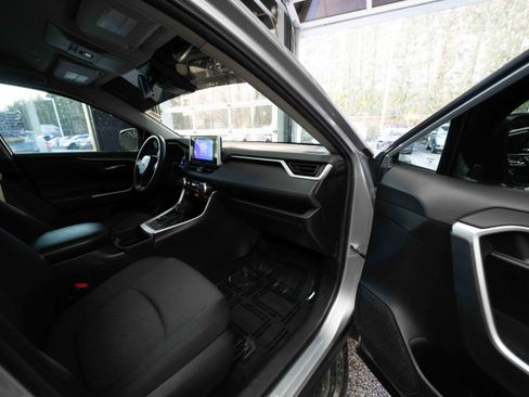 Used 2023 Toyota RAV4 XLE image 26