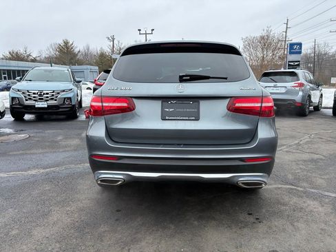 Used 2019 Mercedes-Benz GLC 300 4MATIC image 6