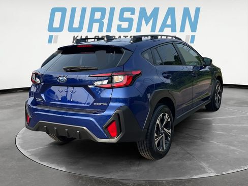 Used 2025 Subaru Crosstrek 2.5i Premium AWD/4WD image 6