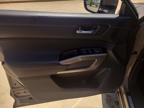 Certified 2024 Nissan Pathfinder Platinum w/ Cargo Package FWD image 18