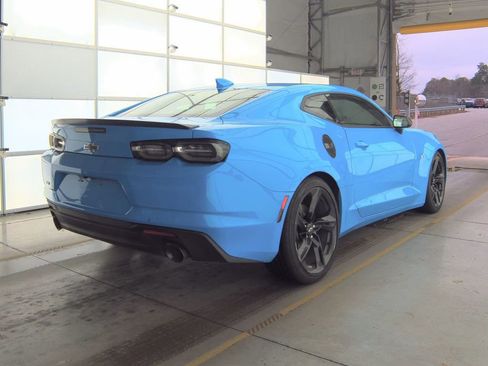 Used 2023 Chevrolet Camaro LT w/ RS Package image 8